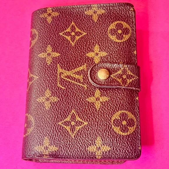 Louis Vuitton Monogram the Kisslock bifold wallet - Picture 14 of 14